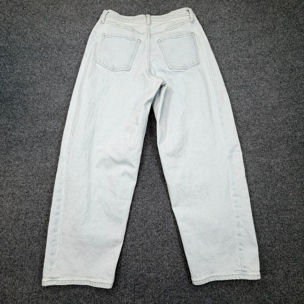 Old Navy High Rise Baggy Barrel Leg Jeans Womens 2 Light‎ Wash Blue Seam Detail